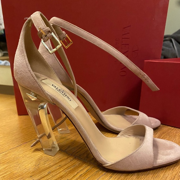 BNWT Valentino Garavani Acrylic-Glass-Heel Suede... | Depop Valentino Women’s Acrylic-Glass-Heel Sandal